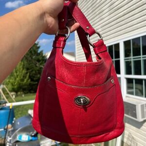 Y2K 2000s Red Leather Coach Turn Lock Shoulder bag / Crossbody